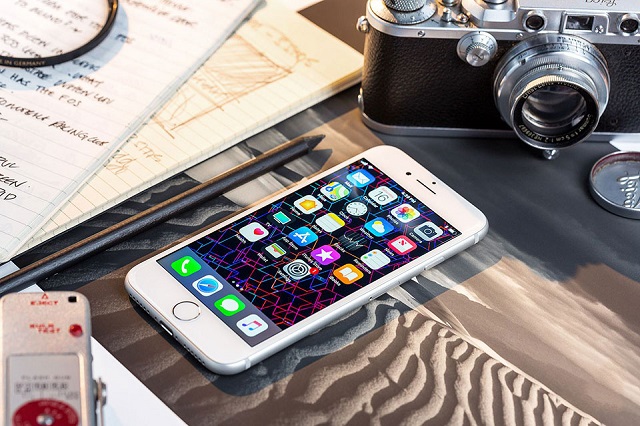 Thay màn hình iPhone 8 Plus giá rẻ tại Hà Nội
