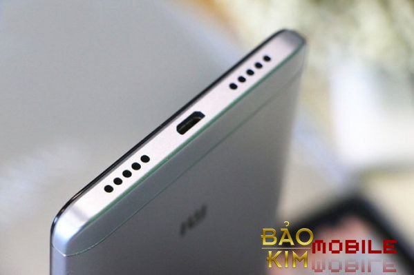 Thay chân sạc Xiaomi Redmi 4 lấy ngay tại Hà Nội.