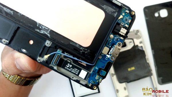 Sửa chữa khắc phục Samsung A9, A9 Pro lỗi mic.
