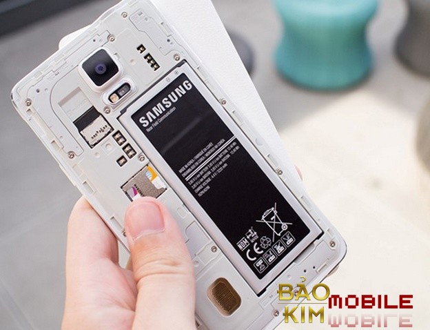 Người dùng cần quan tâm hơn về việc sử dụng pin Samsung Galaxy Note 4