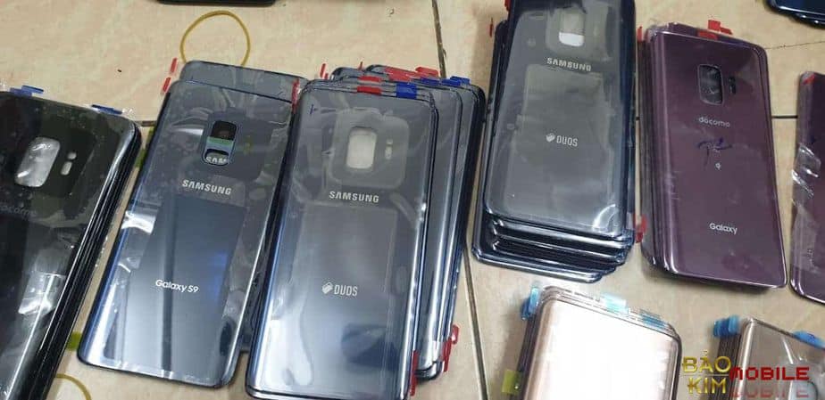 hình ảnh Thay nắp lưng Samsung S20 S20 Ultra chính hãng