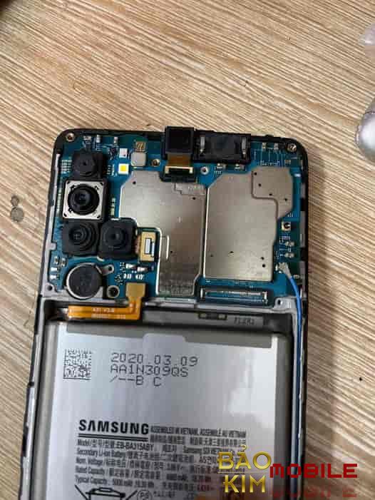 Sửa Samsung A31 không lên nguồn