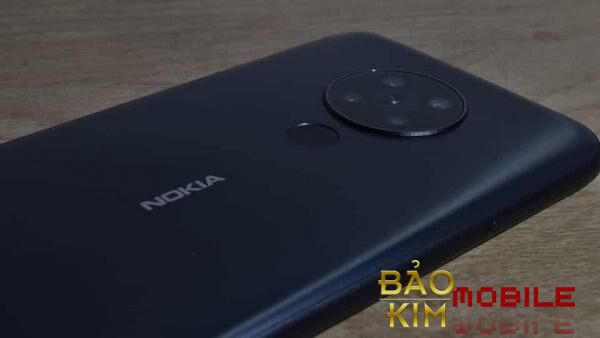 Thay pin Nokia 3.4