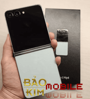 Sửa Z Flip 5 không lên màn hình trong