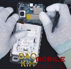 Thay chân sạc Samsung M56 tại Hà Nội