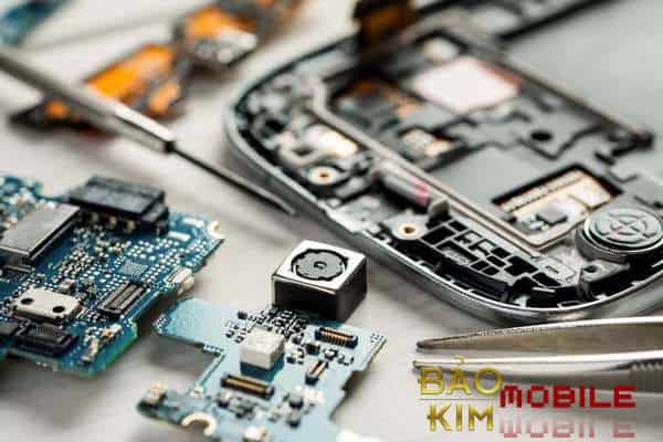 Thu mua điện thoại cũ, bể nát tại Hà Nội 