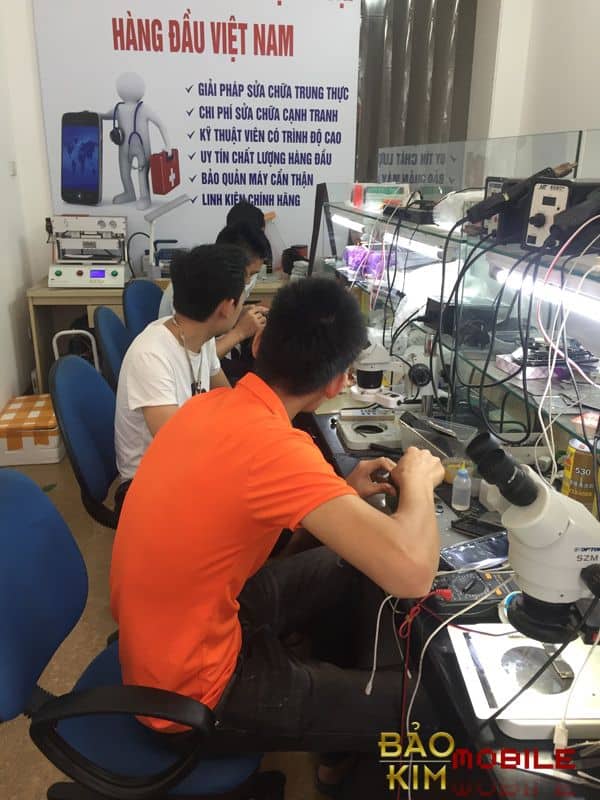 Mua điện thoại bể nát tại Hà Nội giá tốt cùng Bảo Kim Mobile