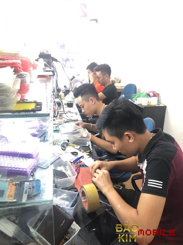 Thay cáp gập Honor Magic V6