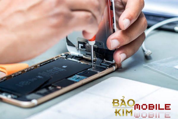 Thay màn hình iPhone 14 Pro Max