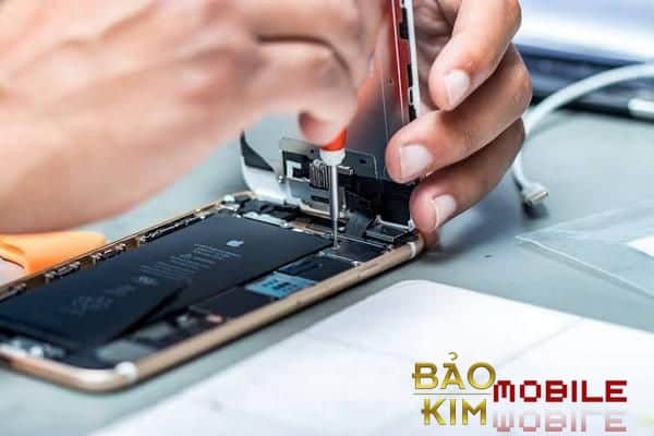 thay màn hình iphone tại nhà giá tốt