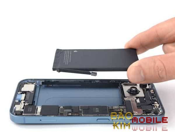 Thay pin dung lượng cao iPhone 14, iPhone 14 Pro, 14 Pro Max chính hãng