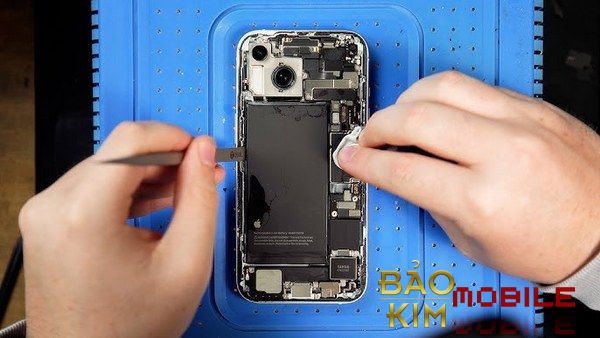 Thay pin dung lượng cao iPhone 15, 15 Pro, 15 Pro Max